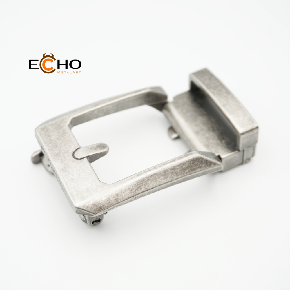 32mm Angular Automatic Belt Buckle – Bold Casual Design