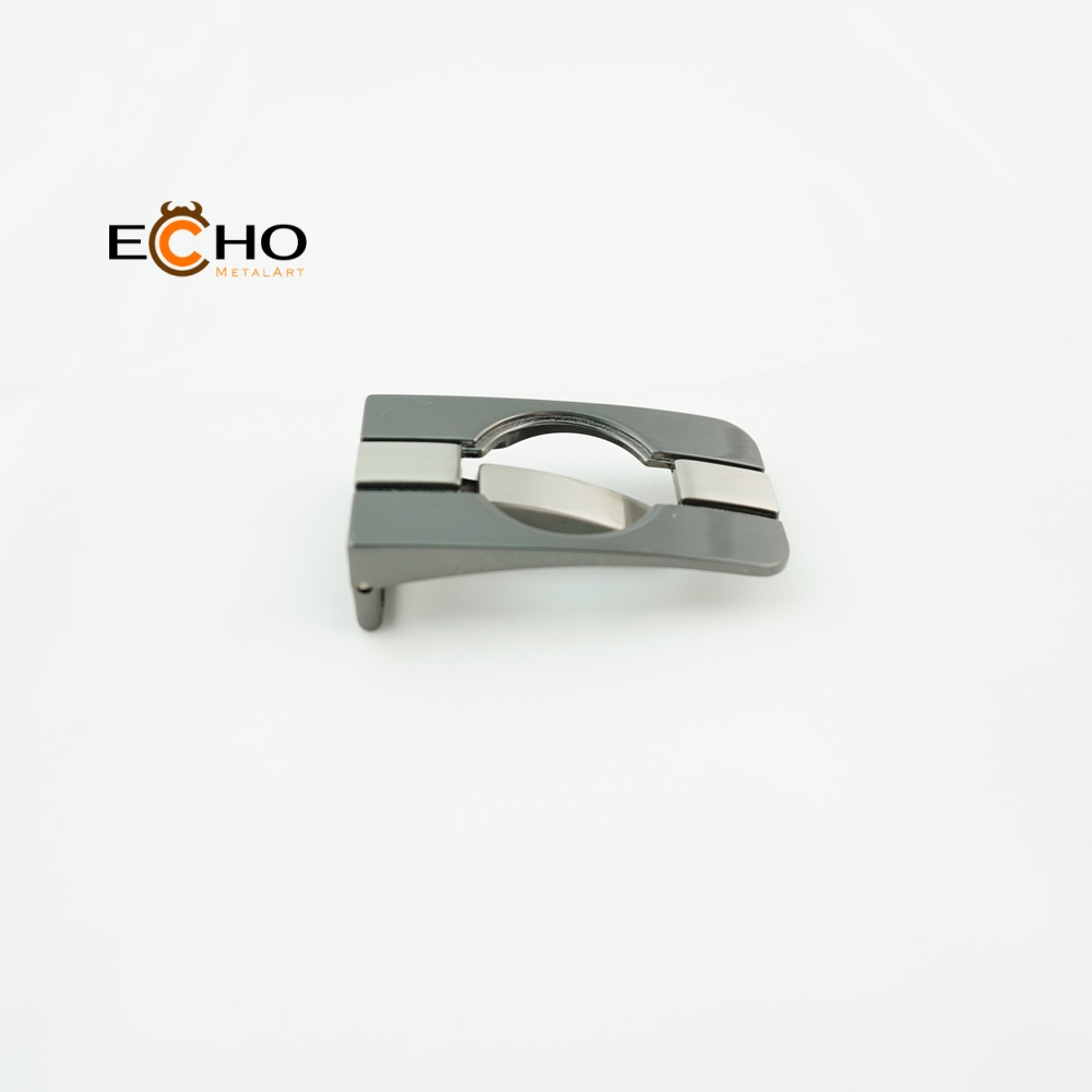 Innovative Clamp Closure Belt Buckles: Versatility Meets Elegance 30mm