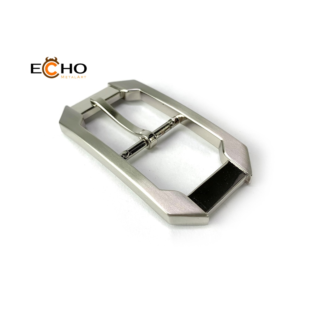 Center Bar Single Prong Square Belt Buckle - T30-3082