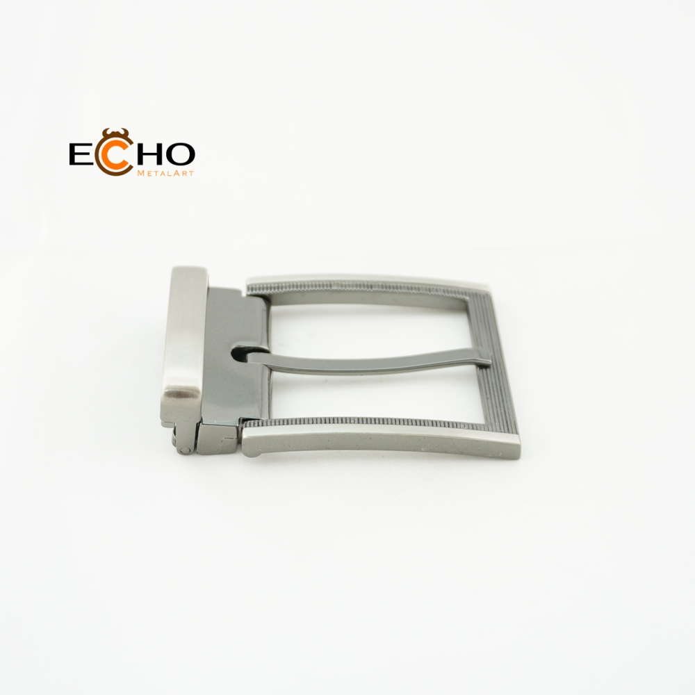 35mm Classic Buckle – Refined Lines for Business & Casual Looks