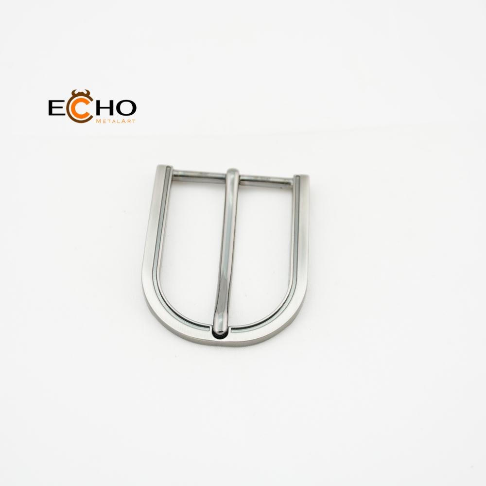 35mm Men’s Buckle – Brushed Surface, Everyday Utility